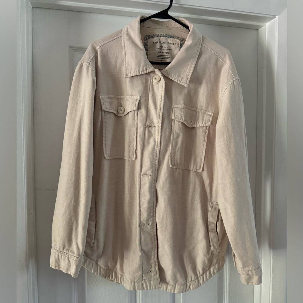 American Eagle Shacket khaki Women’s Size Medium